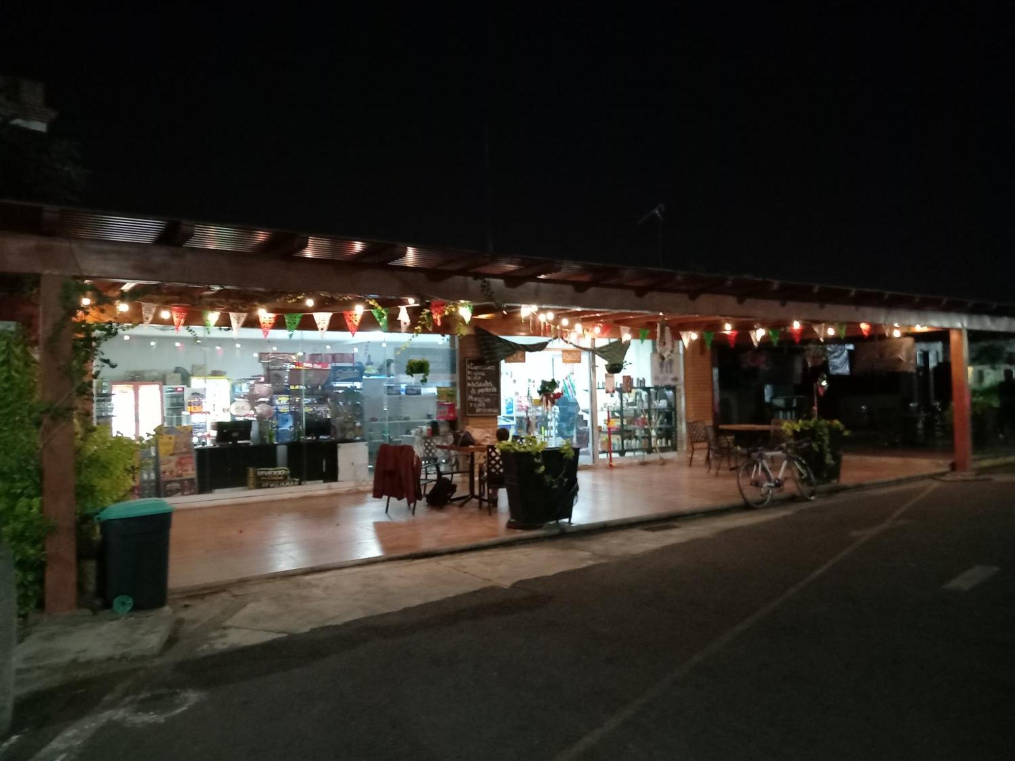 Hotel Xochicaltzin 아틀리스코 외부 사진